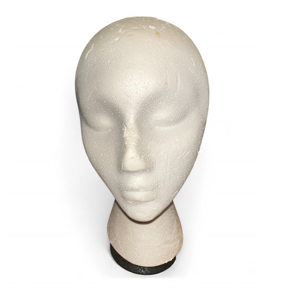 Lot of Paula Young clip on hair wigs - 8 unique styles in blonde - Picture 4 of 14